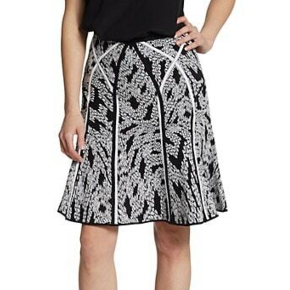 Diane Von Furstenberg Dresses & Skirts - Diane Von Furstenberg Samara Panther Lace Black/White A-Line Skirt like new!